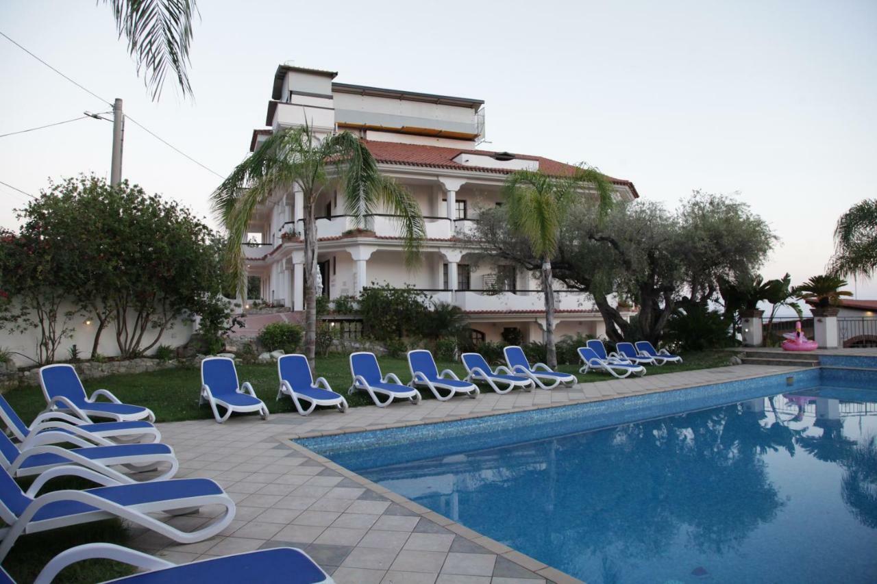 Arenas Hotel Joppolo Exterior foto